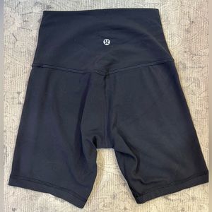 Size 2 lululemon biker short